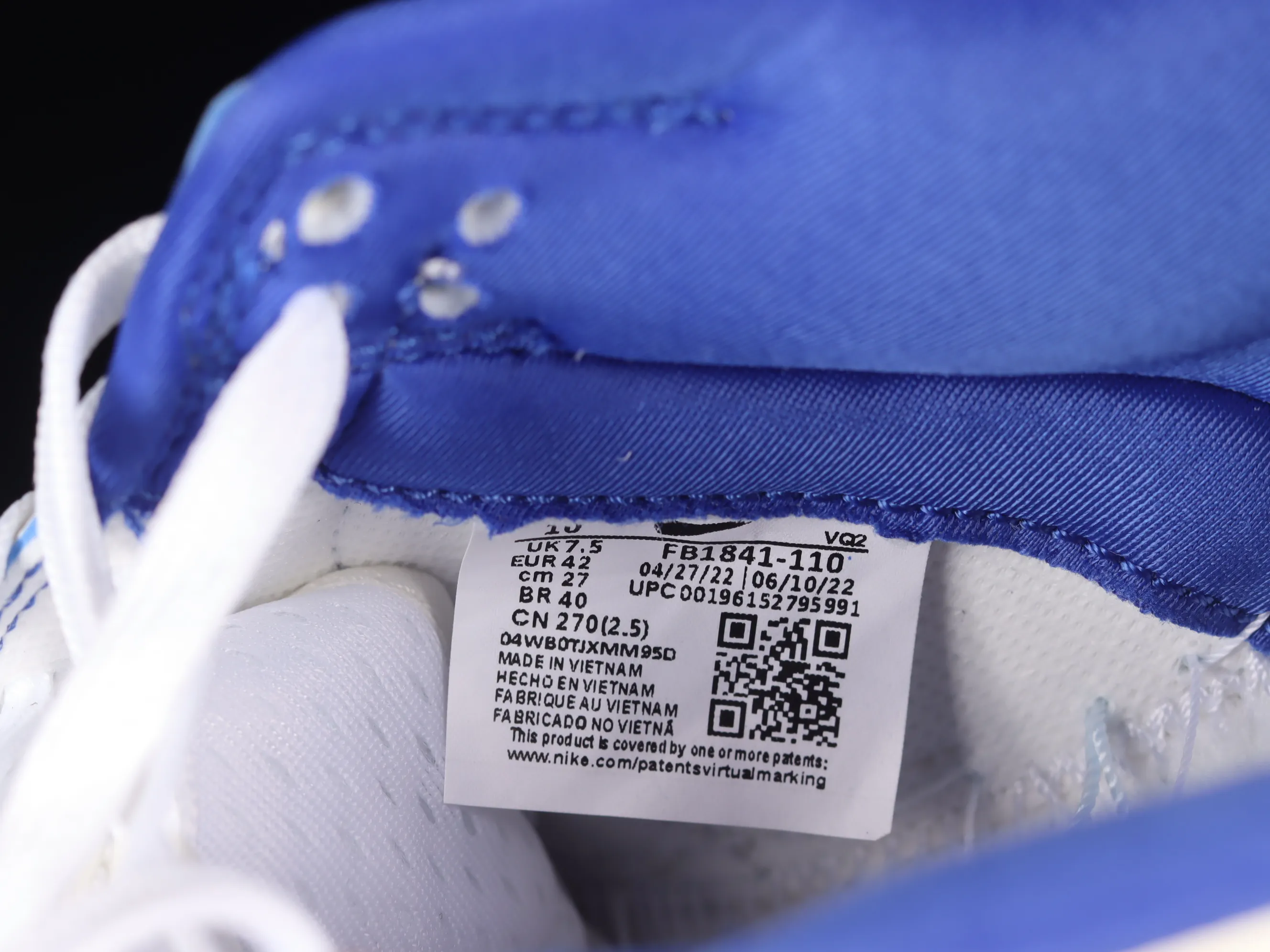 All categories Nk SB Dunk Series Nk SB Dunk Low Low-top sneakers Nk SB Dunk Low GS "Ivory Hyper Royal" Beige Blue 3M Reflective Dunk Series low-top casual sports skateboard shoes FB1841-110
